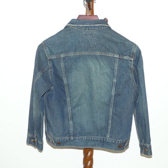 Levi's Signature Distressed Denim Trucker Jacket - Picture 5 of 5